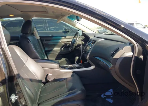 2013 Nissan Altima 2.5 Sl z USA, uszkodzony, nr VIN 1N4AL3AP9DC205965